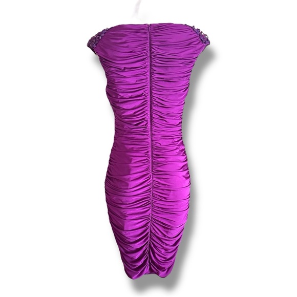 NWT TADASHI SHOJI SHOULDER BEADED RUCHED DRESS SZ M - Picture 5 of 11